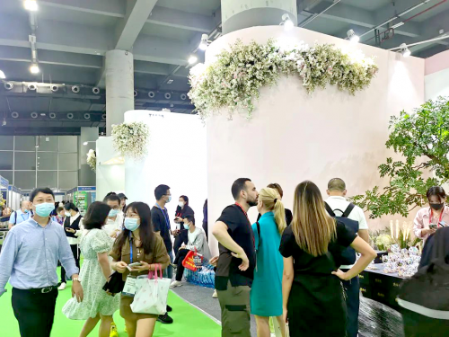 2024花城“新秀花事”亮點(diǎn)搶先看！和廣州國際花藝節(jié)一起解鎖“花經(jīng)濟(jì)”財(cái)富密碼(圖2)